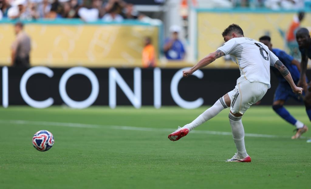 这个广东 ip229 是不是居米粉丝？开野猫、开花花龙崽、开诚 c 阴阳 suk